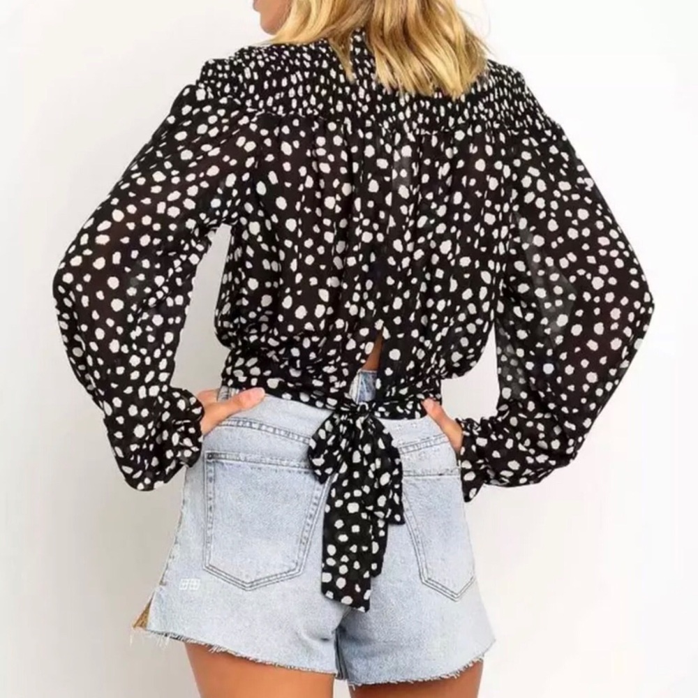 RELISTED SIZES MEDIUM & LARGE AVAILABLE Smocked Mock Neck Top - Picture 5 of 7